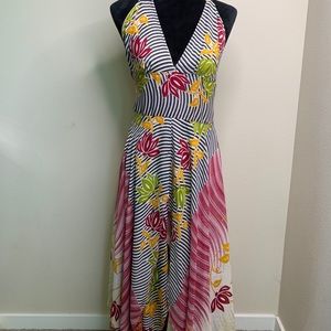 Tropical v neck halter ruffled dress